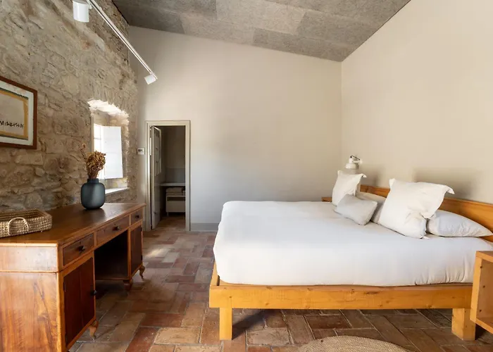 Deco - Casa Castell De 度假居 佩拉托拉达