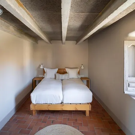 Deco - Casa Castell De * פרטלדה