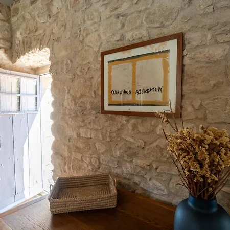 בית נופש Deco - Casa Castell De פרטלדה